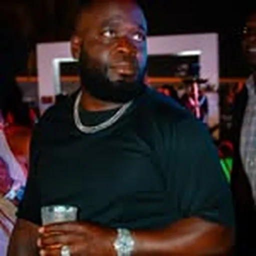 @strongarmprince profile image