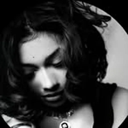 @thesierracapri profile image