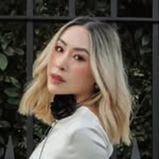 @thetiafox profile image