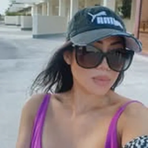 @tinathi.nguyen profile image
