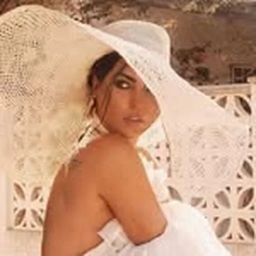 @yolanthecabau profile image